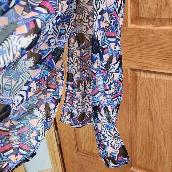 TOPSHOP size SMALL cover-up dress - Picture 3 of 6